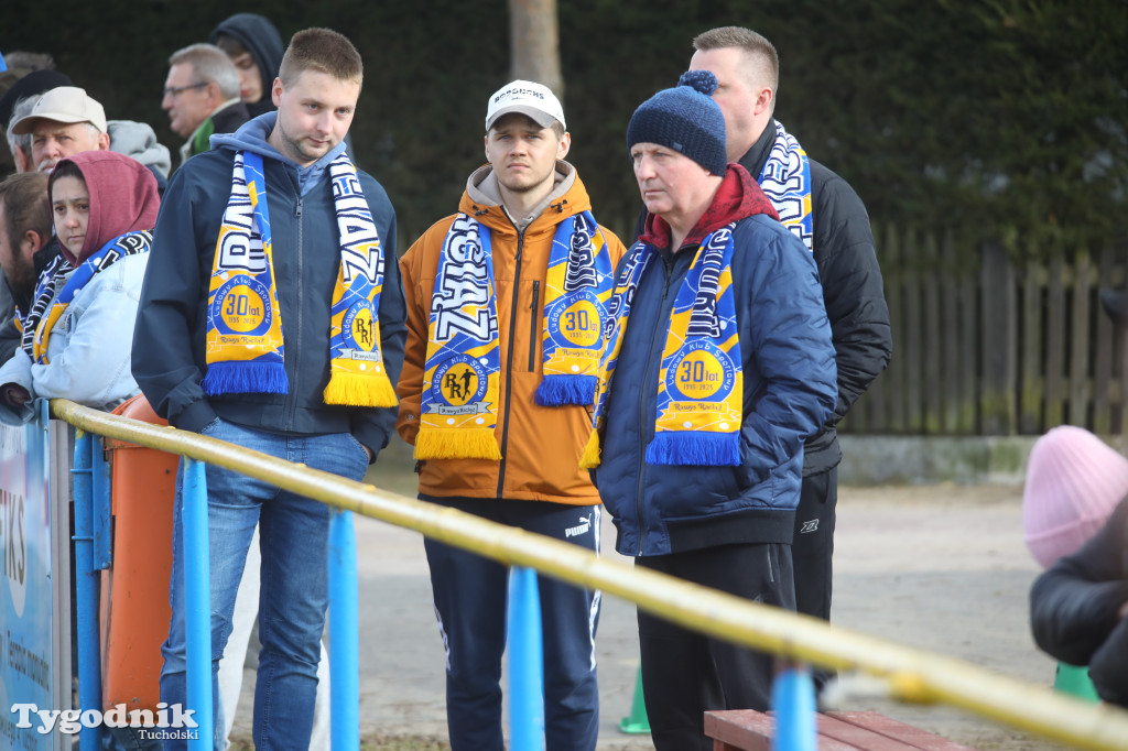 Rawys CEO Raciąż - Legia Chełmża 2:0 (1:0). Bramki: Damian Rybacki (11), Stenawk (71)