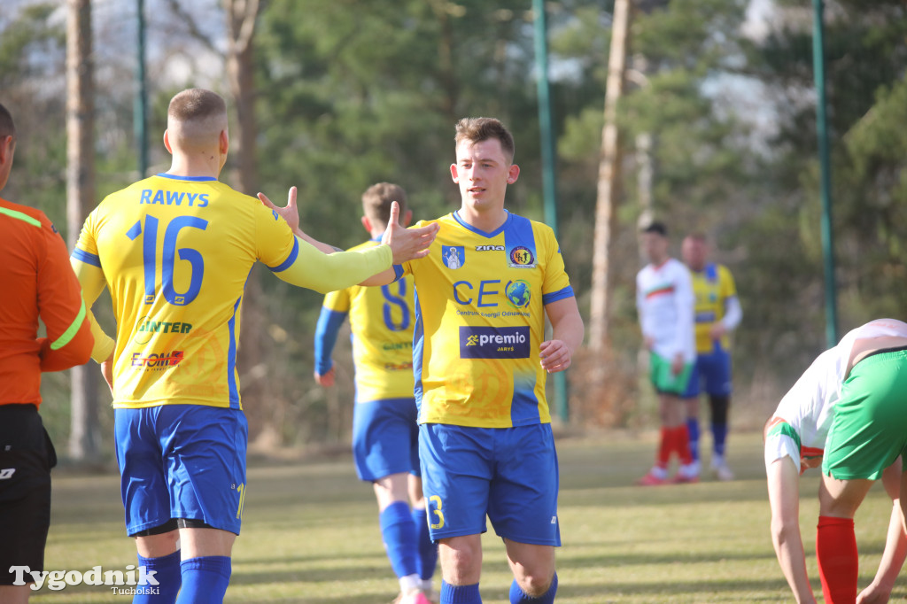 Rawys CEO Raciąż - Legia Chełmża 2:0 (1:0). Bramki: Damian Rybacki (11), Stenawk (71)