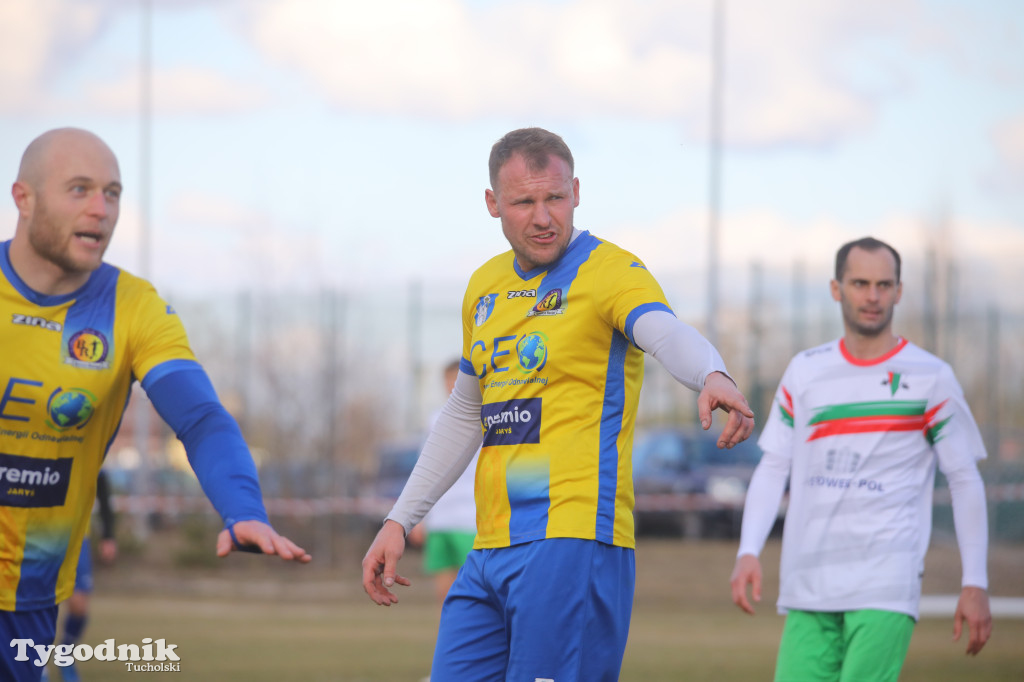 Rawys CEO Raciąż - Legia Chełmża 2:0 (1:0). Bramki: Damian Rybacki (11), Stenawk (71)