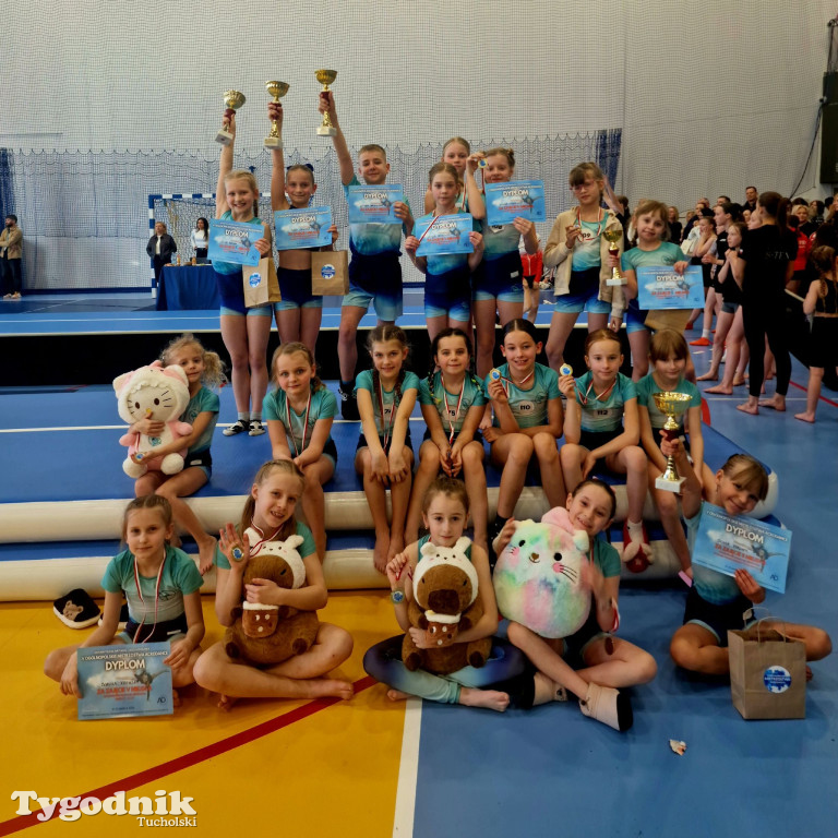 Grad medali Fitnessu Sportowego Tuchola na zawodach w Wejherowie