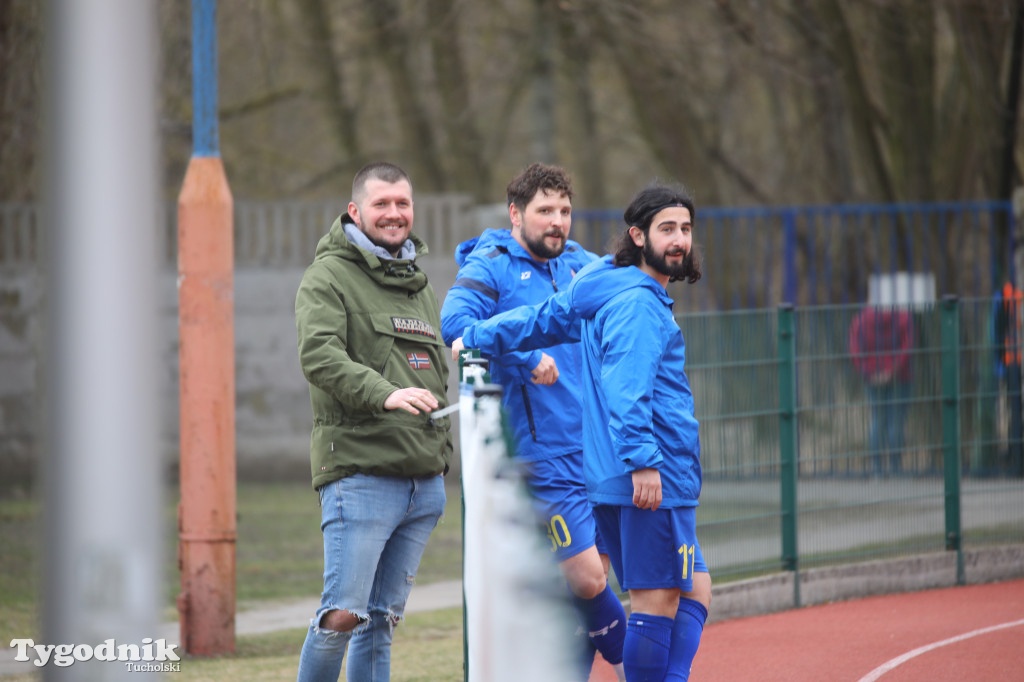 Chełminianka Chełmno - Rawys CEO Raciąż 1:4 (1:2). Bramki: Prondziński (4,88), Damian Rybacki (36), Guladi Kokoladze (63)