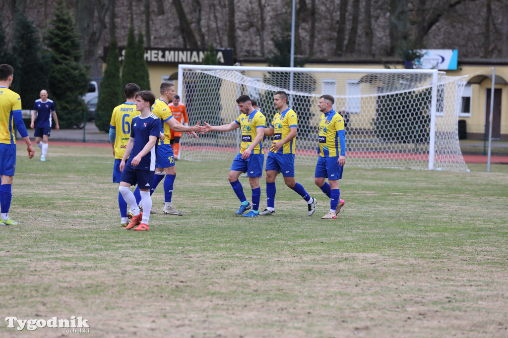 Chełminianka Chełmno - Rawys CEO Raciąż 1:4 (1:2). Bramki: Prondziński (4,88), Damian Rybacki (36), Guladi Kokoladze (63)
