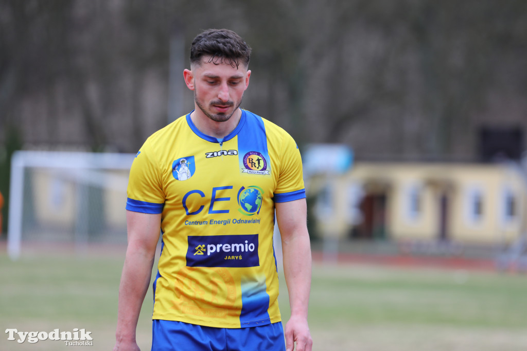 Chełminianka Chełmno - Rawys CEO Raciąż 1:4 (1:2). Bramki: Prondziński (4,88), Damian Rybacki (36), Guladi Kokoladze (63)