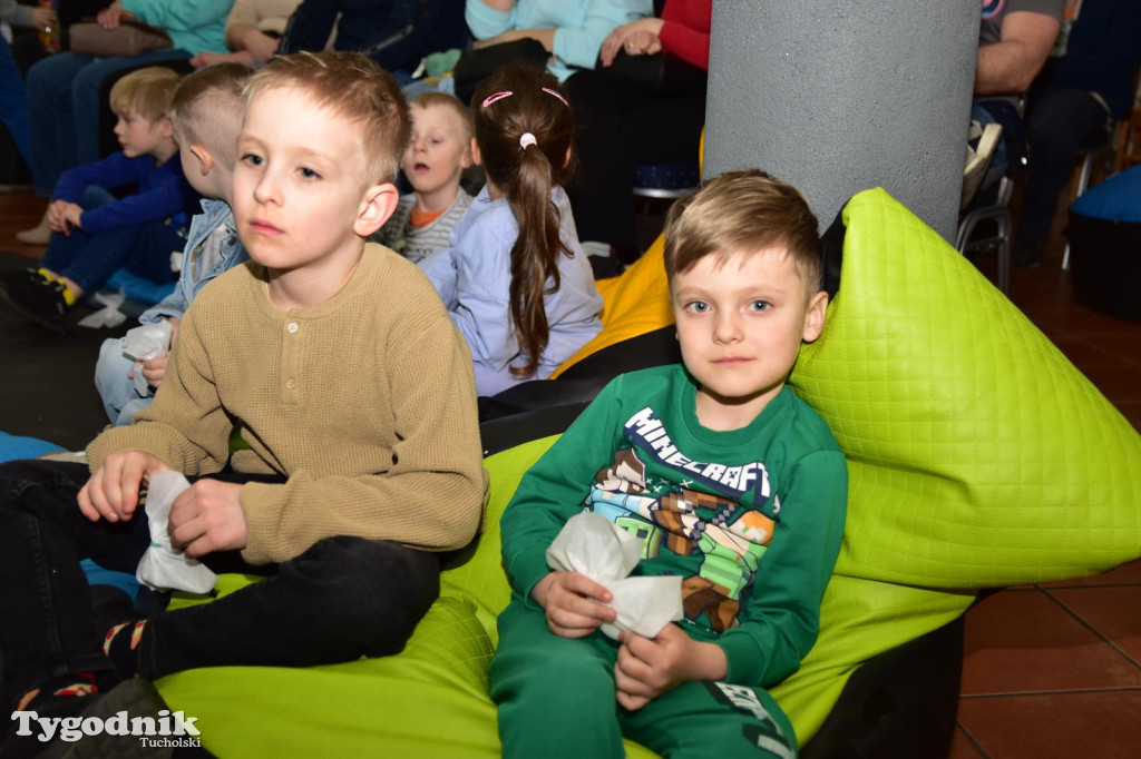 Spektakl lalkowy w B-CK w Kęsowie