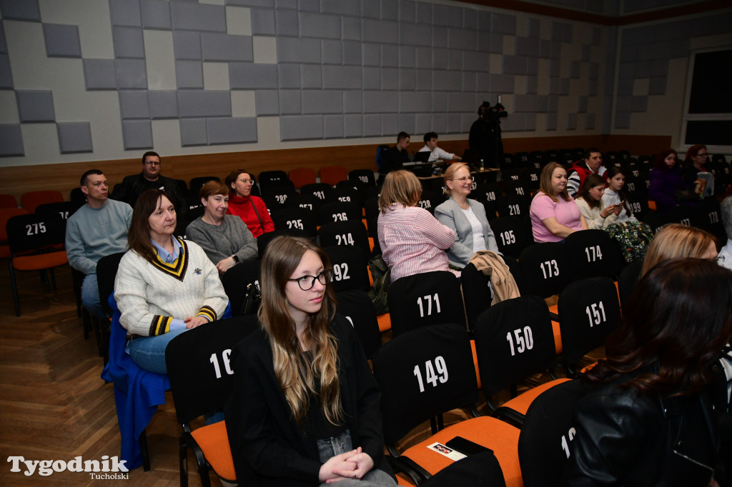 Najnowsza premiera Masque na 20-lecie: „Morderstwo odbędzie się…”.