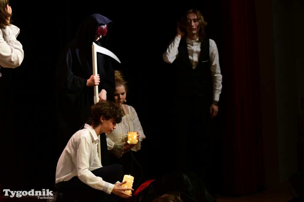 Najnowsza premiera Masque na 20-lecie: „Morderstwo odbędzie się…”.