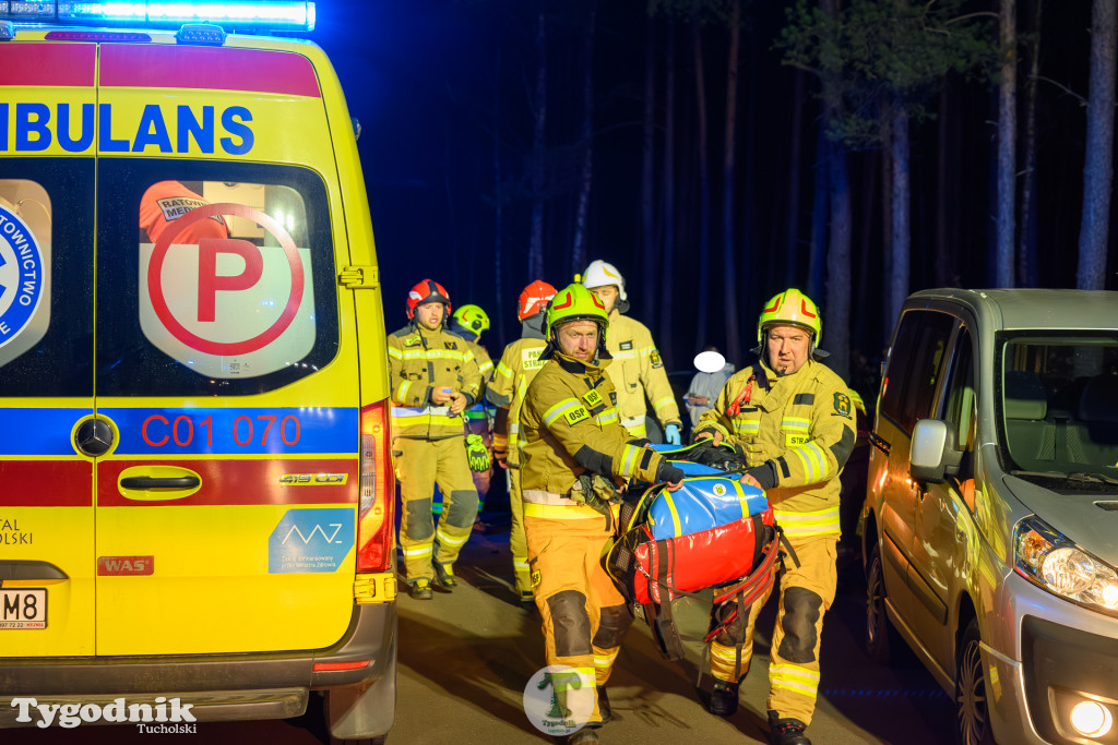 Wypadek z udziałem motocyklisty i osobówki koło Cekcynka