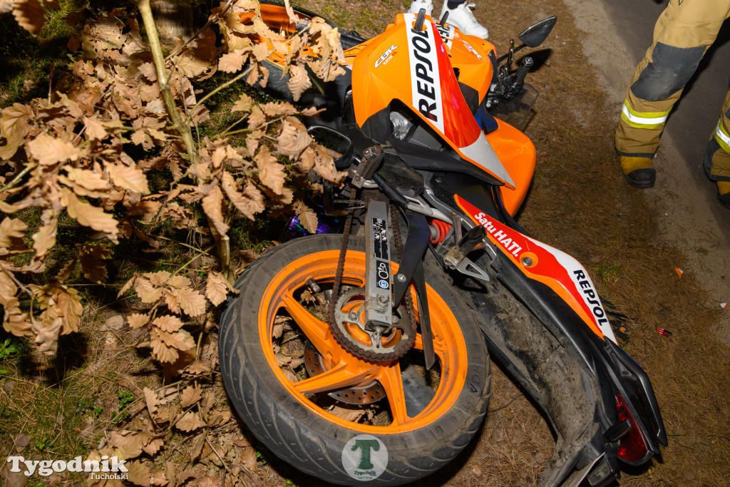 Wypadek z udziałem motocyklisty i osobówki koło Cekcynka
