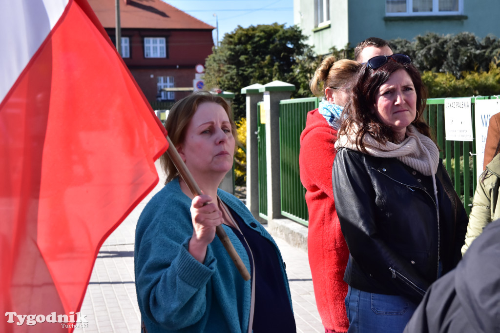Tuchola: Protest pracowników inspektoratu Zakładu Ubezpieczeń Społecznych
