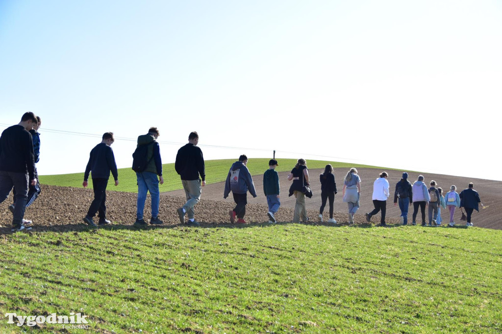 Przyrowa: Wielkanocny kiermasz i poszukiwania zajączka