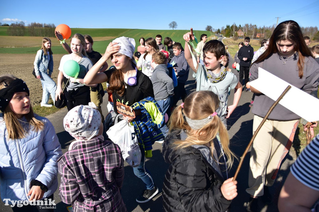 Przyrowa: Wielkanocny kiermasz i poszukiwania zajączka