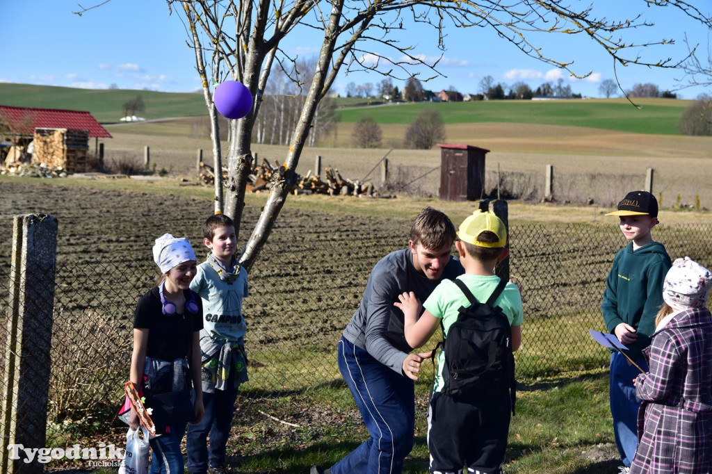 Przyrowa: Wielkanocny kiermasz i poszukiwania zajączka