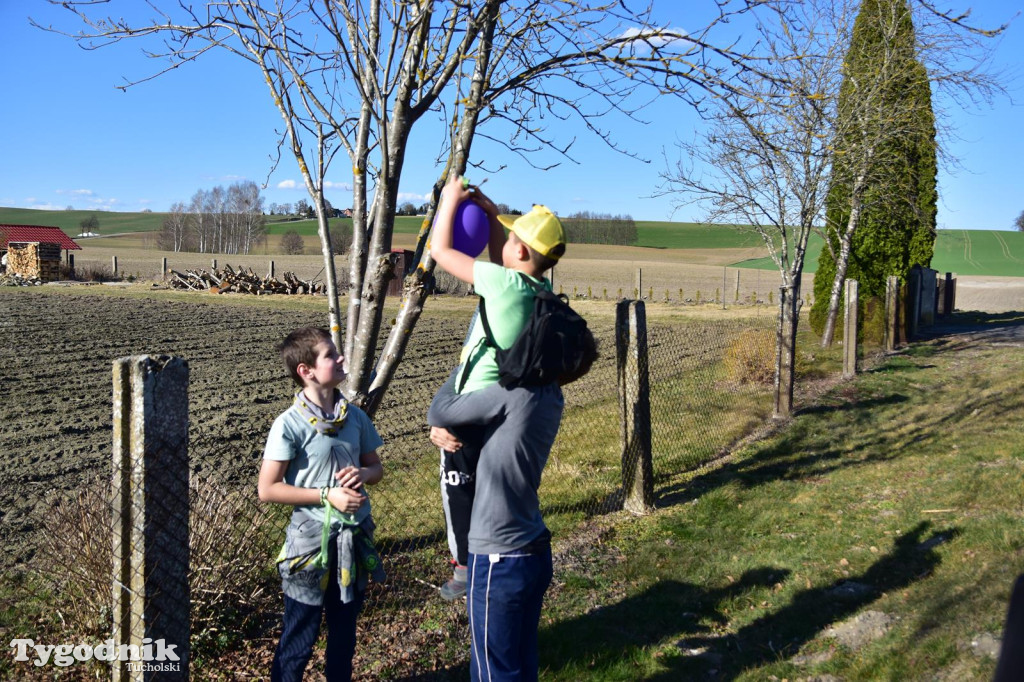 Przyrowa: Wielkanocny kiermasz i poszukiwania zajączka