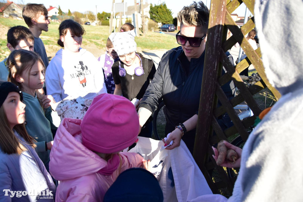 Przyrowa: Wielkanocny kiermasz i poszukiwania zajączka