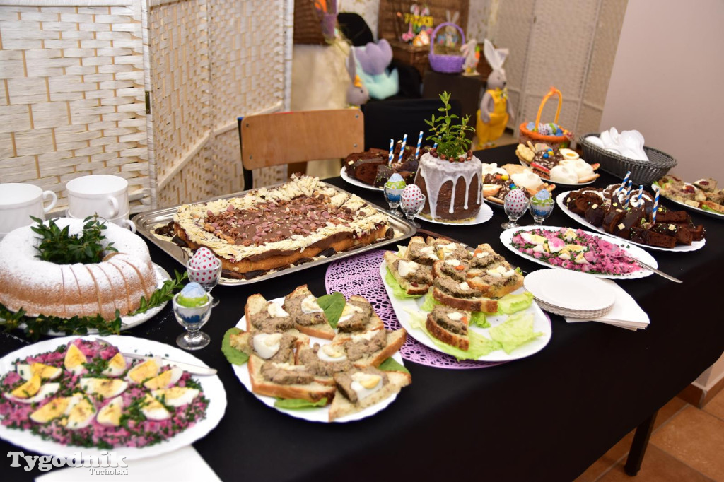 Przyrowa: Wielkanocny kiermasz i poszukiwania zajączka