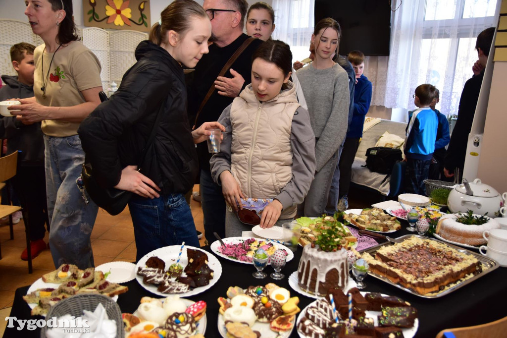 Przyrowa: Wielkanocny kiermasz i poszukiwania zajączka