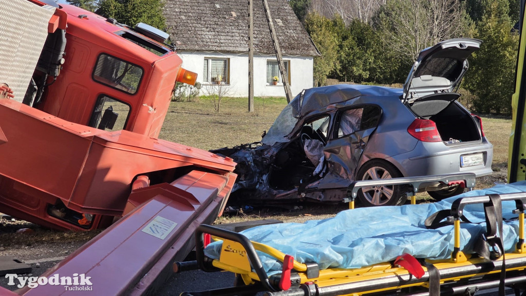 Bardzo poważny wypadek na drodze Tuchola – Tleń