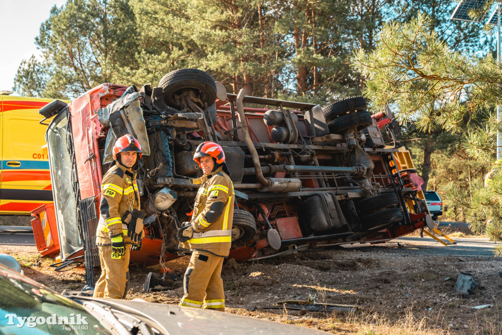 Aktualizacja! Poważny wypadek na drodze Tuchola – Tleń, czyli 