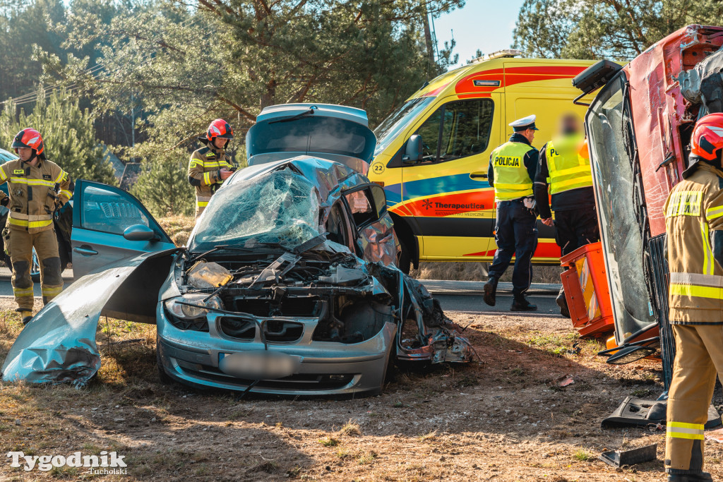 Aktualizacja! Poważny wypadek na drodze Tuchola – Tleń, czyli 