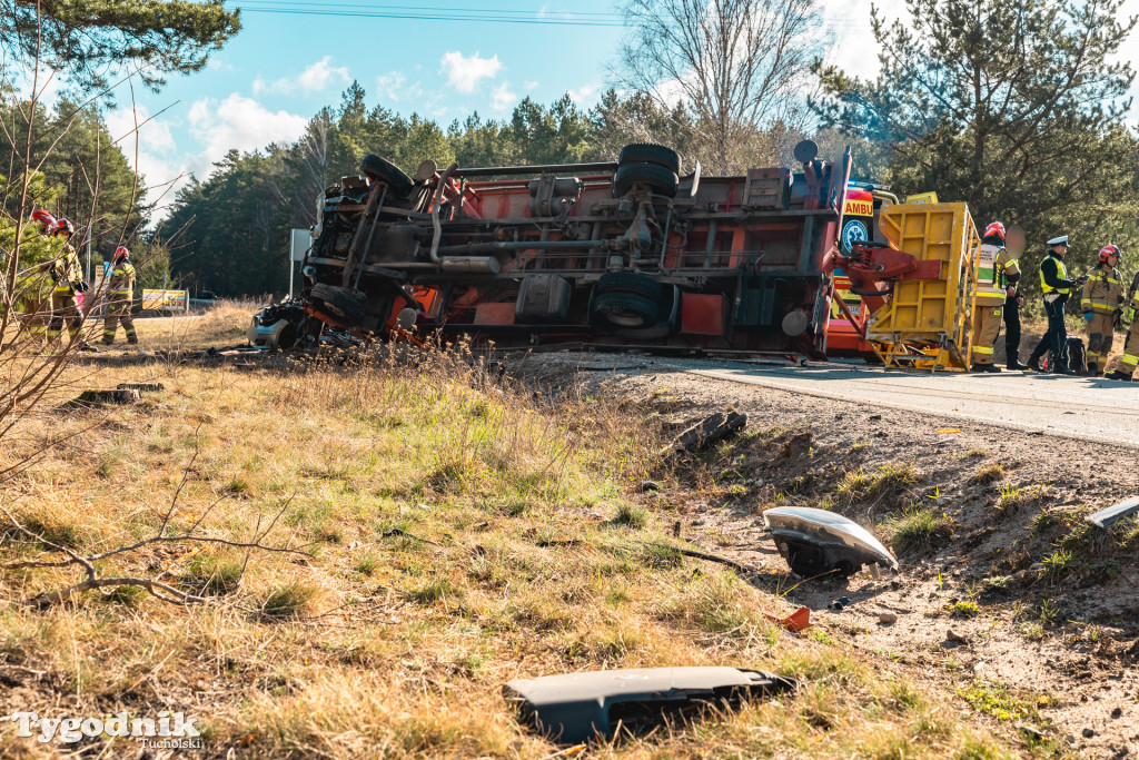 Aktualizacja! Poważny wypadek na drodze Tuchola – Tleń, czyli 