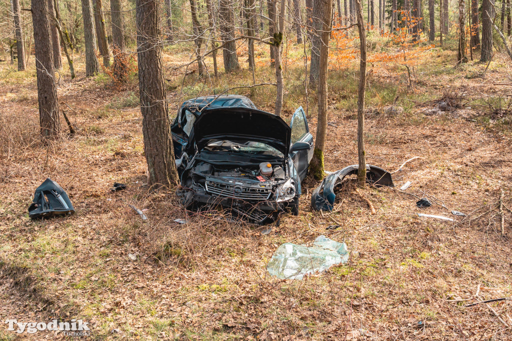 DW240. Wypadek w rejonie Lubiewic 11 kwietnia