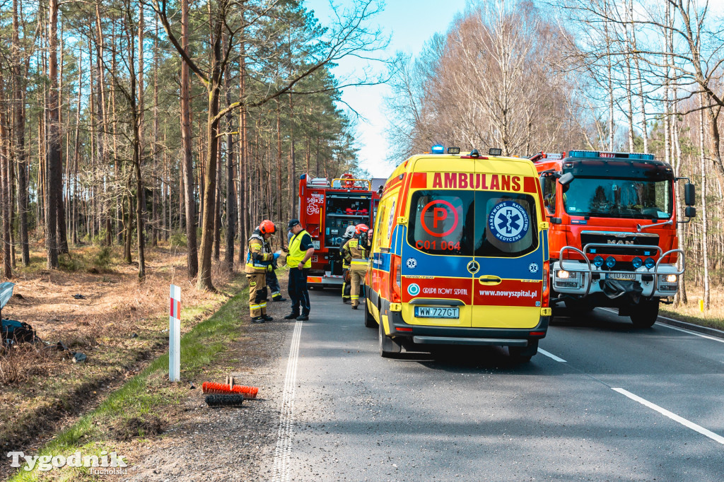 DW240. Wypadek w rejonie Lubiewic 11 kwietnia