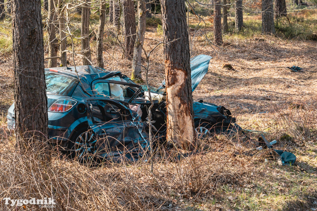 DW240. Wypadek w rejonie Lubiewic 11 kwietnia