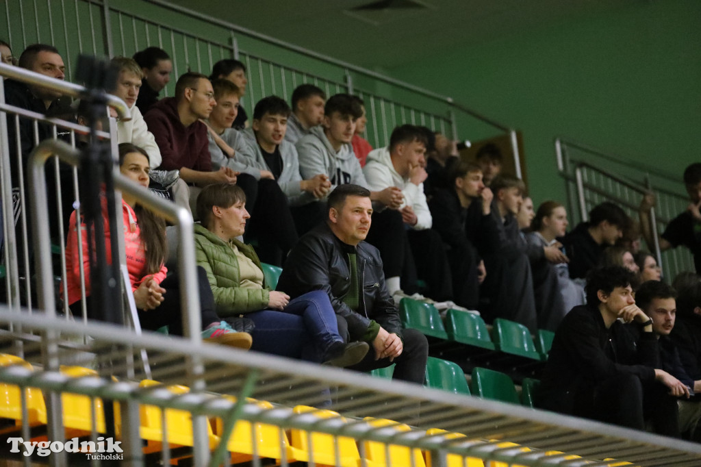 Tucholska Liga Siatkówki: Chojnice liderem po piątej kolejce