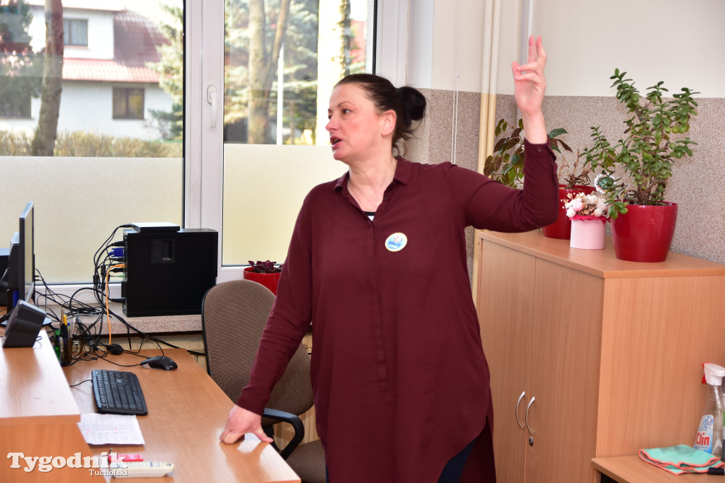 Zachęcają, aby od września kontynuować naukę w ich klasach. ZSLiT zaprosiło ósmoklasistów do swoich murów