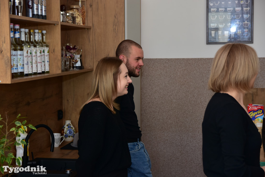 Zachęcają, aby od września kontynuować naukę w ich klasach. ZSLiT zaprosiło ósmoklasistów do swoich murów