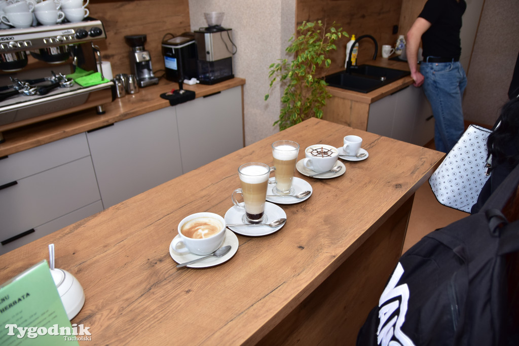 Zachęcają, aby od września kontynuować naukę w ich klasach. ZSLiT zaprosiło ósmoklasistów do swoich murów