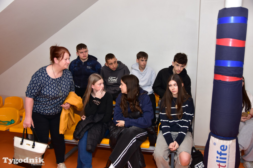 Zachęcają, aby od września kontynuować naukę w ich klasach. ZSLiT zaprosiło ósmoklasistów do swoich murów