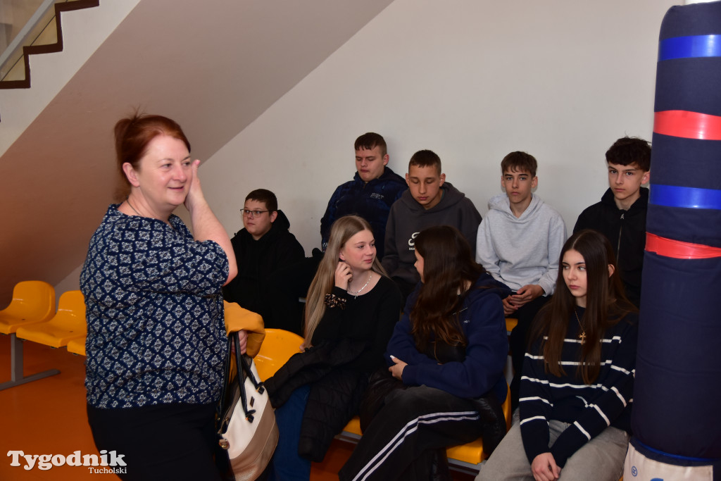 Zachęcają, aby od września kontynuować naukę w ich klasach. ZSLiT zaprosiło ósmoklasistów do swoich murów