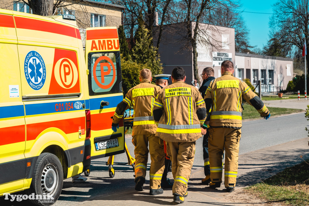 Wypadek w Kęsowie przy ośrodku zdrowia (19 kwietnia)