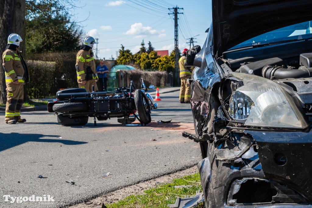 Wypadek w Kęsowie przy ośrodku zdrowia (19 kwietnia)