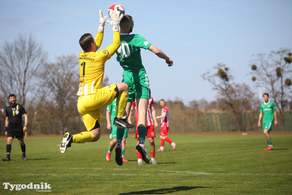 Klasa okręgowa: Tucholanka Tuchola - Polonia Bydgoszcz 3:2 (0:1)