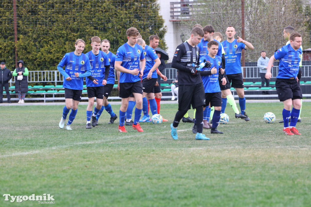 Klasa B: Cis i Myśliwiec gościnni dla rywali