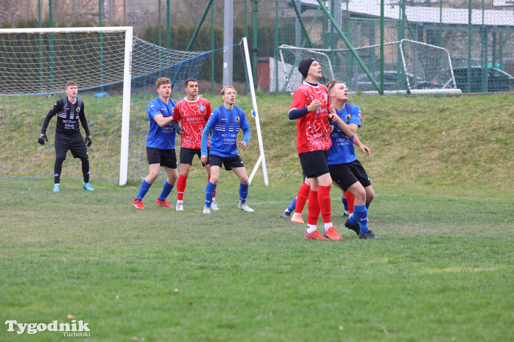 Klasa B: Cis i Myśliwiec gościnni dla rywali