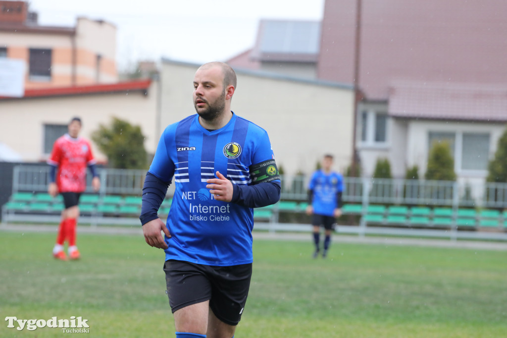 Klasa B: Cis i Myśliwiec gościnni dla rywali