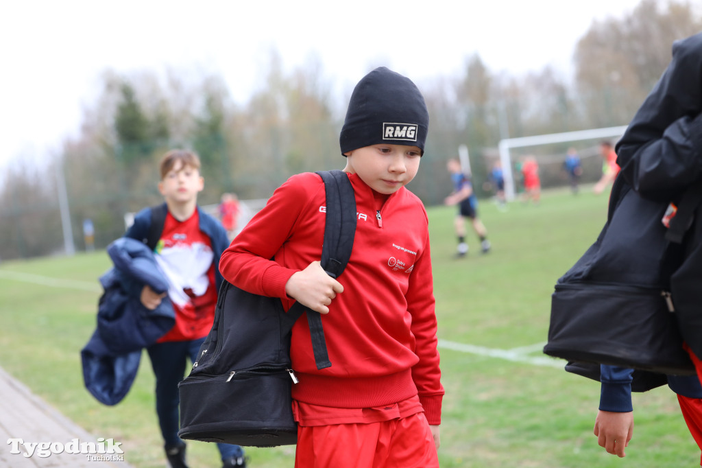 Klasa B: Cis i Myśliwiec gościnni dla rywali