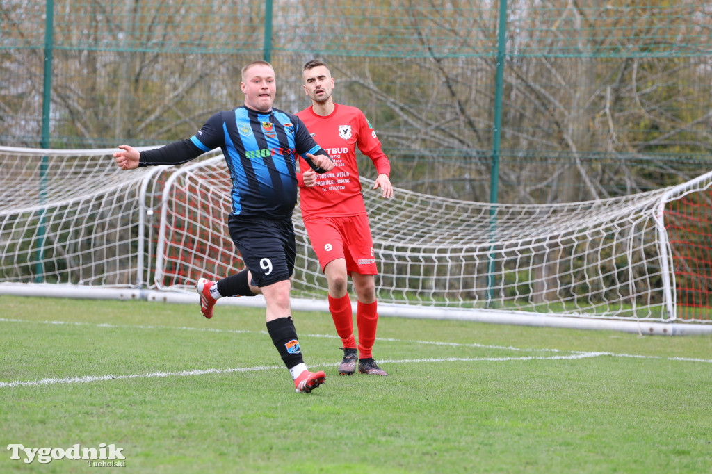 Klasa B: Cis i Myśliwiec gościnni dla rywali