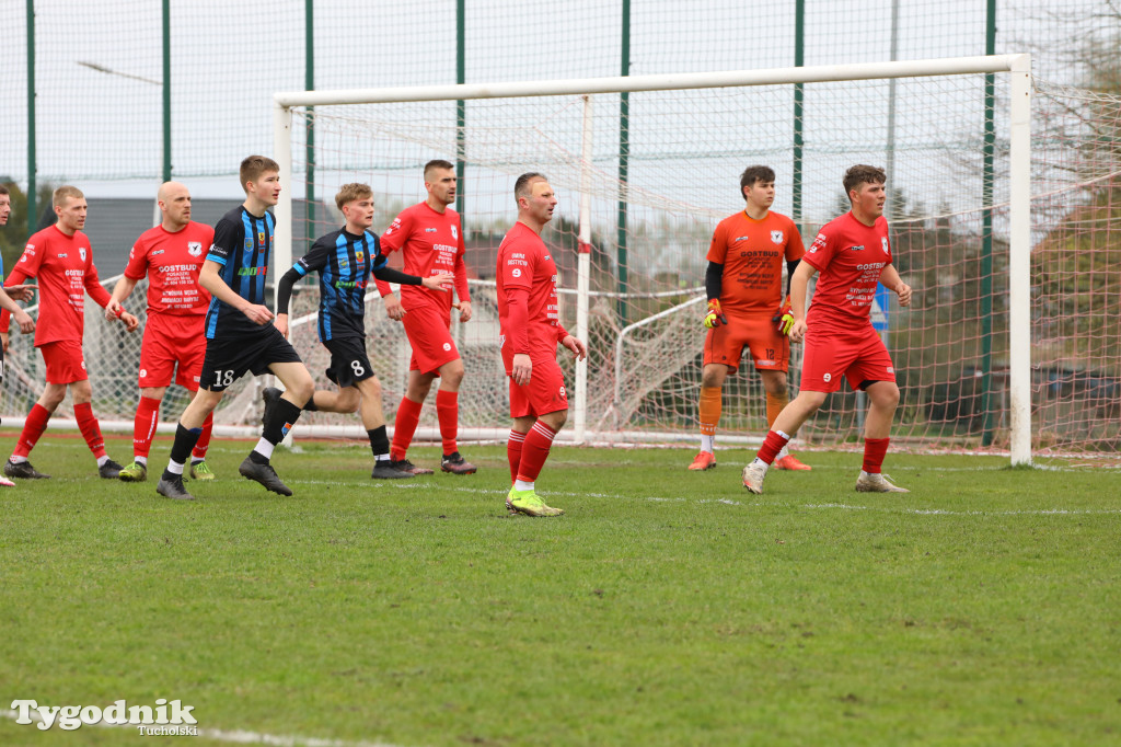 Klasa B: Cis i Myśliwiec gościnni dla rywali