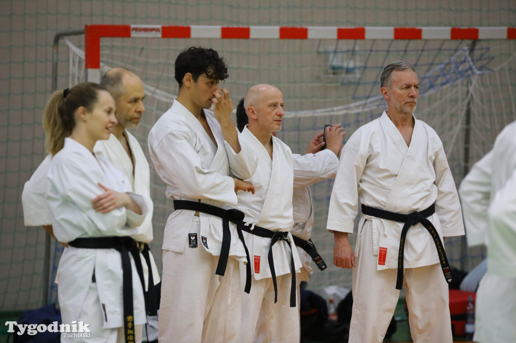 Seminarium tucholskich karateków w towarzystwie gościa z Włoch