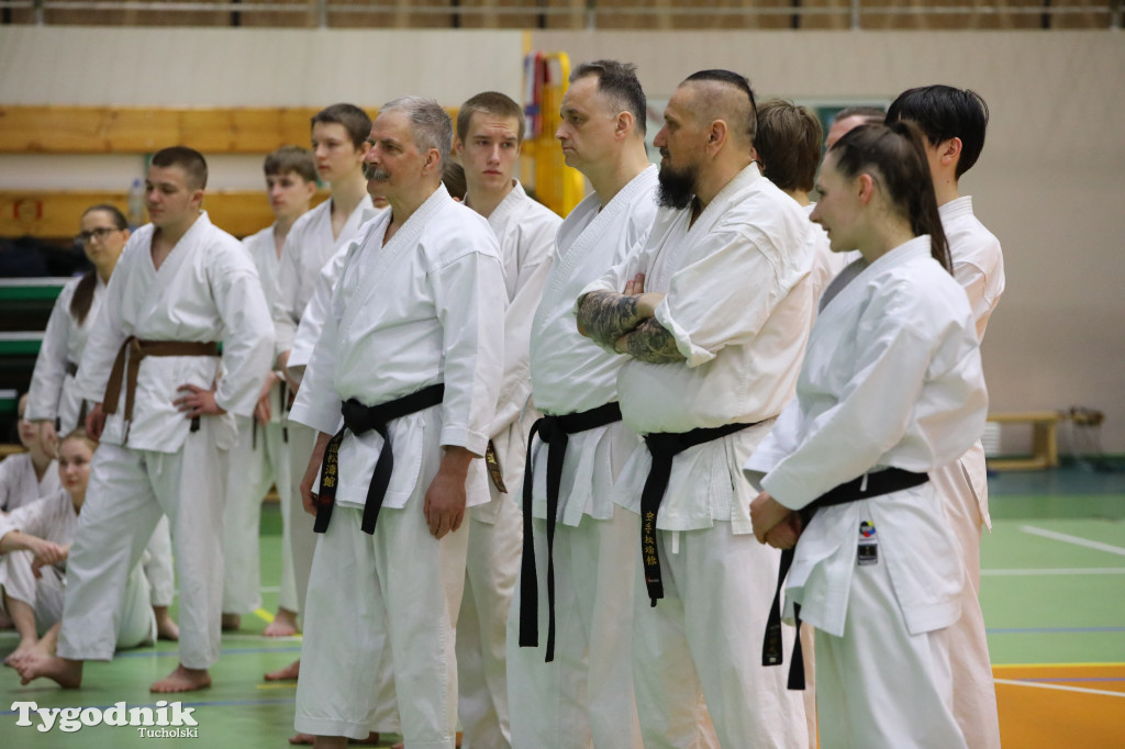 Seminarium tucholskich karateków w towarzystwie gościa z Włoch