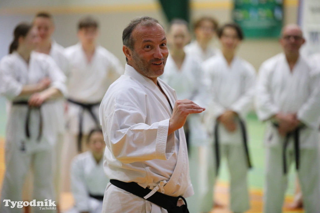 Seminarium tucholskich karateków w towarzystwie gościa z Włoch