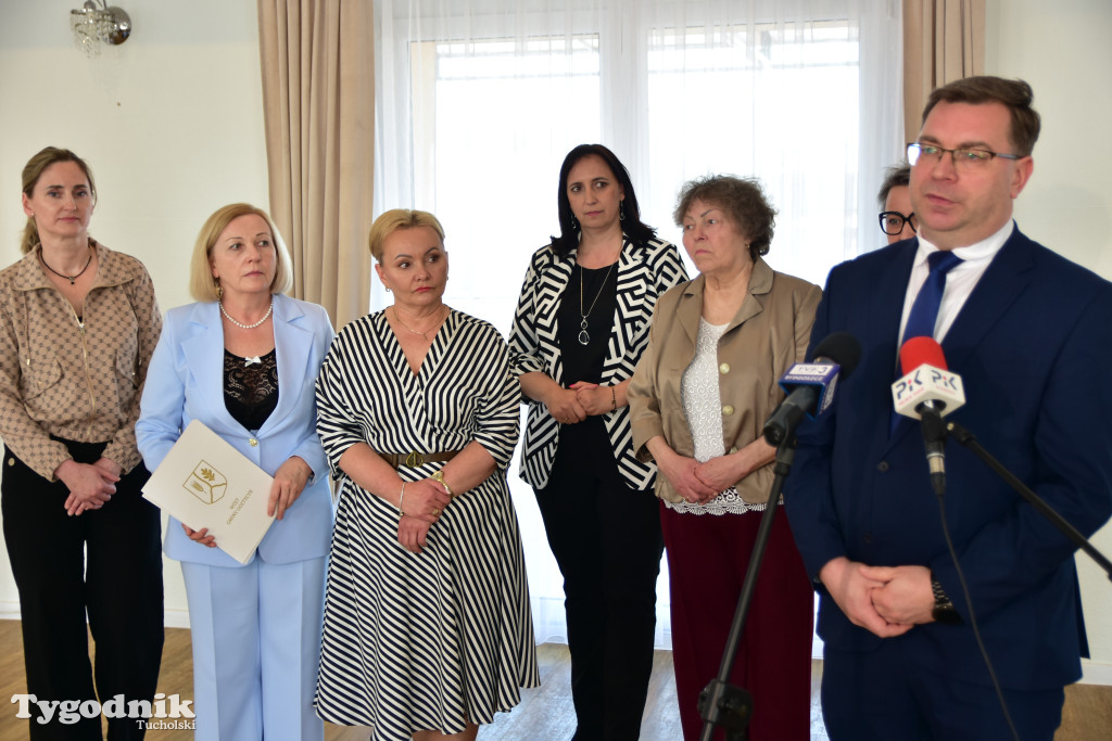 Co z opieką społeczną i polityką senioralną w gminie Gostycyn?