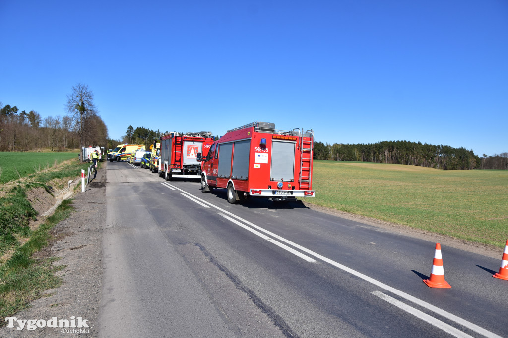 Uwaga! Zderzenie dwóch pojazdów między Tucholą a Łyskowem