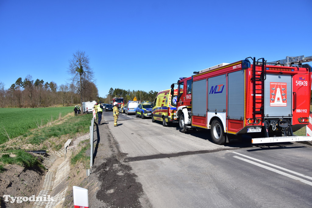Uwaga! Zderzenie dwóch pojazdów między Tucholą a Łyskowem
