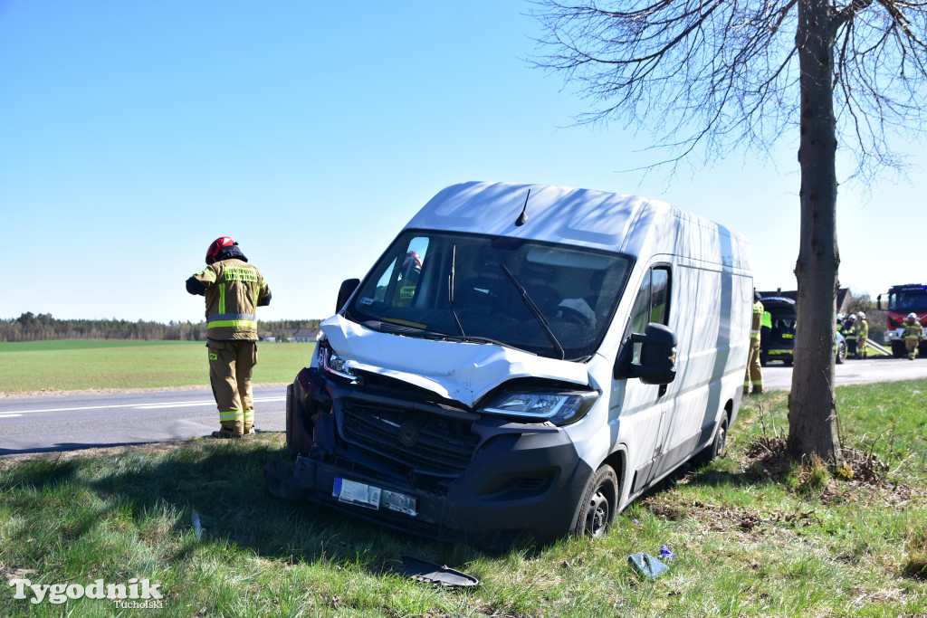 Uwaga! Zderzenie dwóch pojazdów między Tucholą a Łyskowem