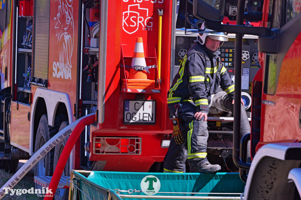 Zakonspirowane ćwiczenia. Strażacy i leśnicy do pożaru